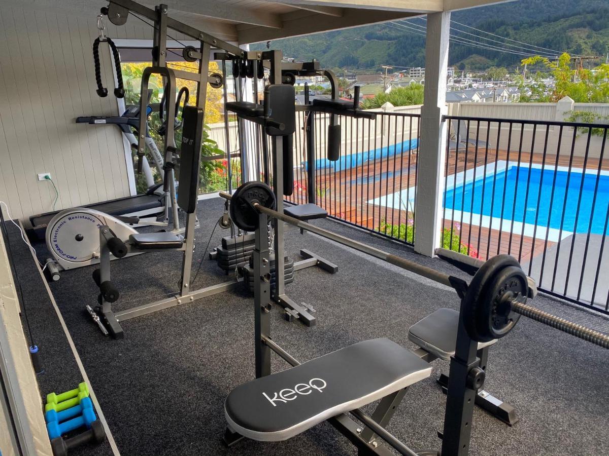 Fabulous Apartment With Private Spa Pool & Gym Picton Buitenkant foto