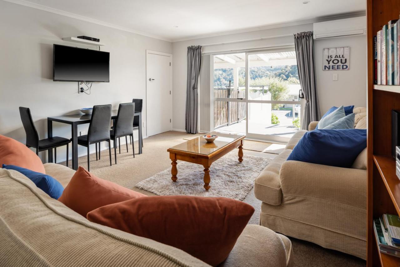 Fabulous Apartment With Private Spa Pool & Gym Picton Buitenkant foto